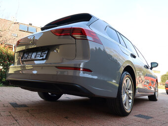 Volkswagen Golf 8 2.0 TDI DSG 2022 110KW Virtual ACC - 19