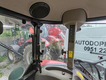 Case IH Farmall 100C HI-LO HD - Kolesový traktor - 19