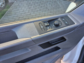 Volkswagen Transporter T6.1 2,0TDI 110kW L2 -DPH--PRODÁNO- - 19