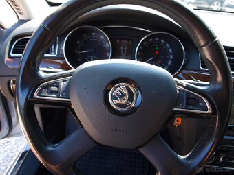 Škoda Superb 1.8 TSI Elegance DSG - 19