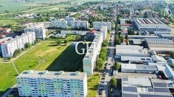 REZERVOVANÉ 2-izbový byt po kompletnej rekonštrukcii na vyhľ - 19