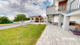RADO | Na predaj dvojpodlažný rodinný dom v obci Bošany - 19