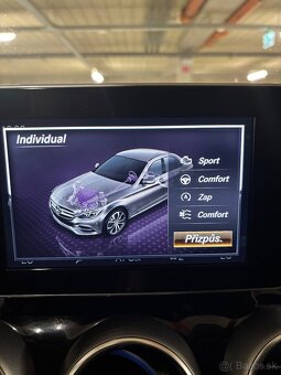 Mercedes C - 19