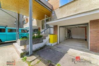 4 izbový byt v objatí stromov len pár kilometrov od Bratisla - 19