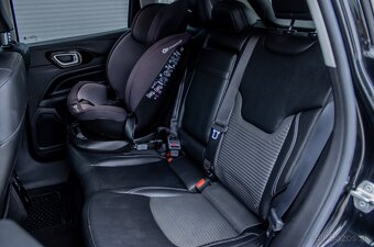 Jeep Compass (Model 2022) 1.3 TURBO 150 Limited - 19