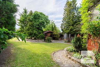 Na predaj priestranný rodinný dom v obci Buzica - 19