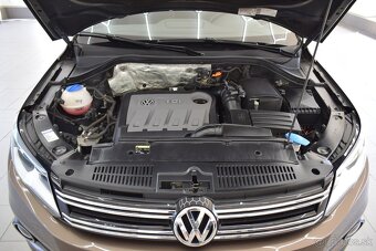 Volkswagen Tiguan 2,0 TDi 103 kW, 4x4,DSG,NAVI,kamera, - 19