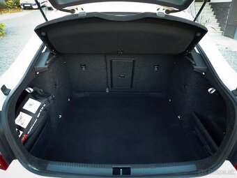 ŠKODA OCTAVIA 3 SEDAN  1.6 TDI 85kW FULL LED-Facelift-2018 - 19