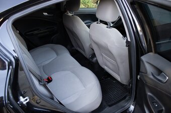 Alfa Romeo Giulietta (2015) - 19