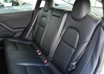 Tesla Model 3 LONG RANGE DUAL MOTOR TAŽNÉ 328 kw - 19