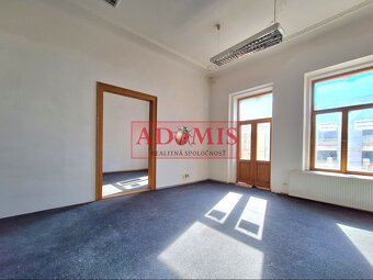 ADOMIS - prenájom priestorov 60,90,180m2,vedľa Hiltonu,1.pos - 19