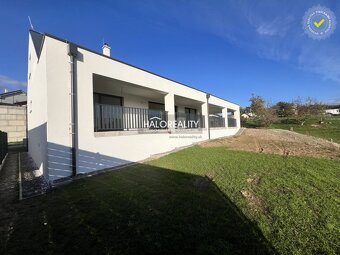 HALO reality - Predaj, rodinný dom Slaská, luxusný so zariad - 19