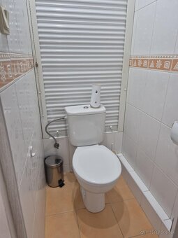 3-IZBOVÝ BYT S BALKÓNOM - JUH - 19