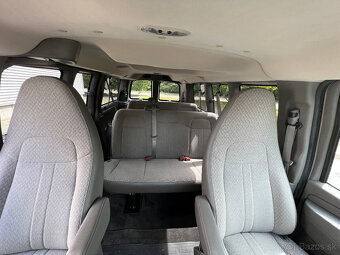 Chevrolet Express 6.0 V8, 1.majitel, 8 míst, 41 000 km - 19