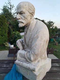 Busta Lenin+ mix veci - 19