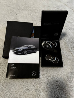 Mercedes-Benz CLA Shooting Brake 200d 7G-Tronic - 19