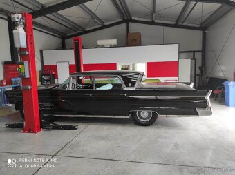 Dvojstlpový zdvihák BOR 4,2Ton a 5TON ramena 3dielne automat - 19