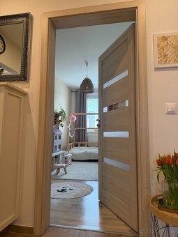 Moderne kompl. zrekonštruovaný 4i byt s loggiou - Hrobákova - 19