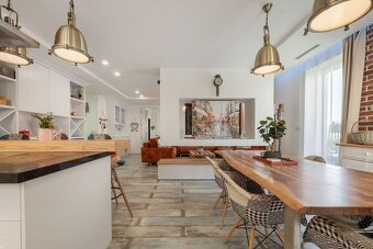 ZELENÁ STRÁŇ - PRIESTRANNÝ 4 IZBOVÝ BYT, 3 TERASY, 2 GARÁŽOV - 19