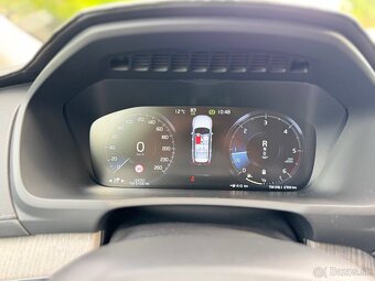 Volvo XC90 2,0 D5 AWD INSCRIPTION I.majitel najeto 113.tis - 19