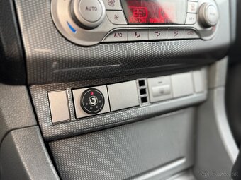Ford Focus 2.0 LPG Titanium 2010 - 19