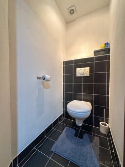 Pražský typ byt s veľkou loggiou, Jaltska - 19