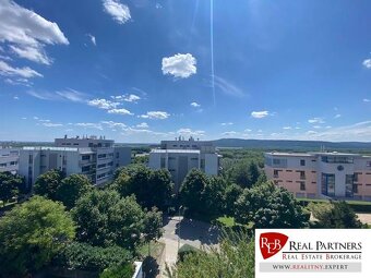 Predaj, Luxusný 4 izbový byt, 180 m2 + 25 m2, Condominium Re - 19