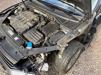 Volkswagen Passat B8 2.0tdi Dsg Highline 2016 Pojazdné - 19