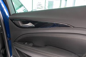 Opel Insignia 2.0 CDTI BiTURBO 210k S&S Dynamic 4x4 AT8 - 19