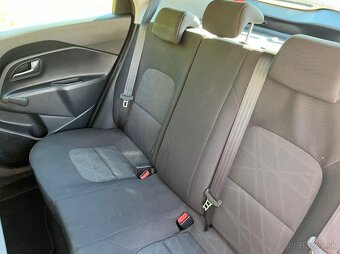KIA Rio 1.25 benzín - 19