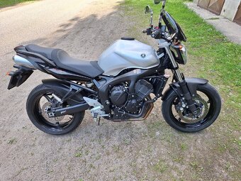 Yamaha fz6-N - 19