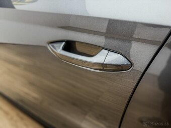Škoda Octavia Combi 2.0 TDI Scout 4x4 DSG - 19