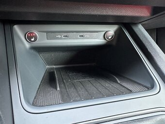 Cupra Formentor 1.5 Tsi 2023 Kamera Navi KESSY Mrtvy uhol - 19