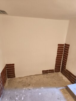 Na predaj garaž - 19