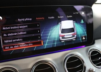 Mercedes-Benz Třídy E 220d 4MATIC Avantgarde DIS+ / nafta - 19