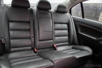 Škoda Superb 2.0 TDI 103kW M6 - 19