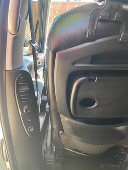Citroen c8 2,2 Hdi  126kw - 19