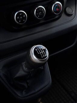 Renault Trafic LCV 2.0 BdCi 130 L1H1P1 Extra 4d. - 19