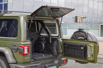 Jeep Wrangler 2.0 PHEV Sahara 4xe A/T / ZÁRUKA / ODPOČET DPH - 19