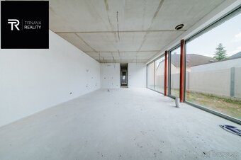 MODRANKA LUXUSNÁ NOVOSTAVBA RODINNÉHO DOMU V TICHEJ ČASTI - 19