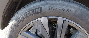 Peugeot 2008 1.2 PureTech 130 GT - 19