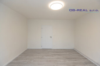 Predaj kompletne rekonštr. 2izb bytu 62m2 na zvýš. prízemí - 19