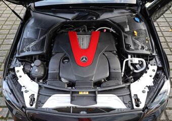 Mercedes-Benz C43 AMG 4MATIC 2017 - 19