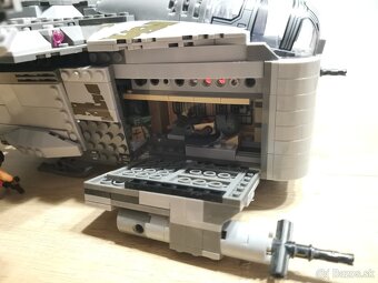 Star Wars - The Razor Crest - 19