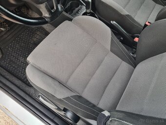 Škoda Fabia 2 Combi 1,4 16V Benzìn 63KW Sport Line - 19