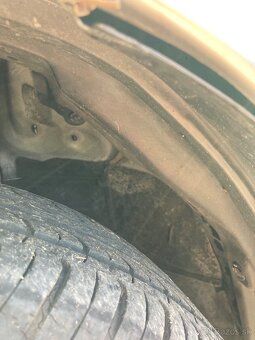 Predam Nissan X Trail  T30 - 19