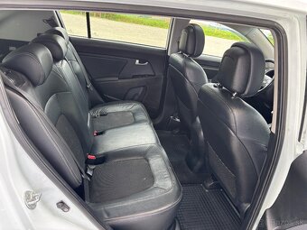 Kia Sportage 2.0 CVVT 4X4 - 19