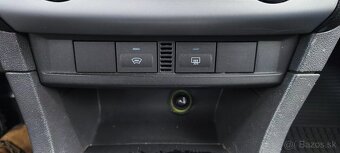Ford Focus Combi 1.8 TDCi Ghia - 19