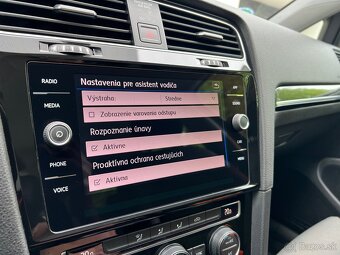 Volkswagen Golf 2.0 TDI BMT Highline EU6 - 19