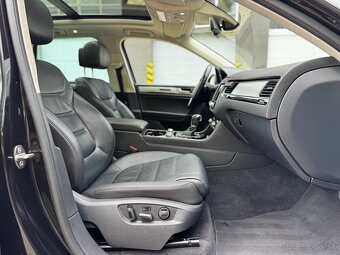 Volkswagen Touareg 2016 - 19